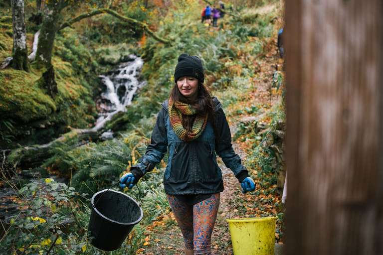 Inverness Explorer Tour: Isle of Skye Volunteer Adventure