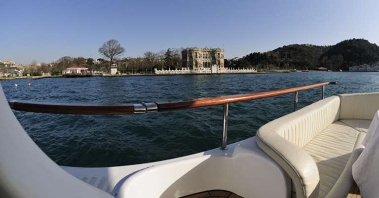 Istanbul 2-Hour Private Bosphorus Yacht Tour  trip - alternative tour available