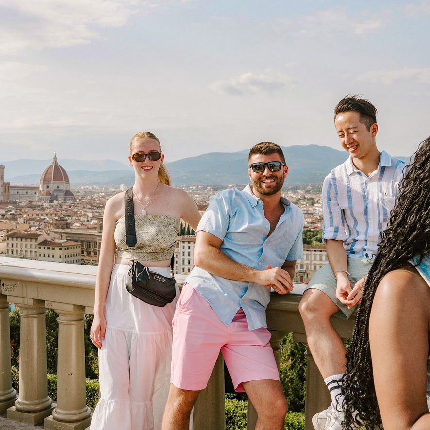 TOP TOURS