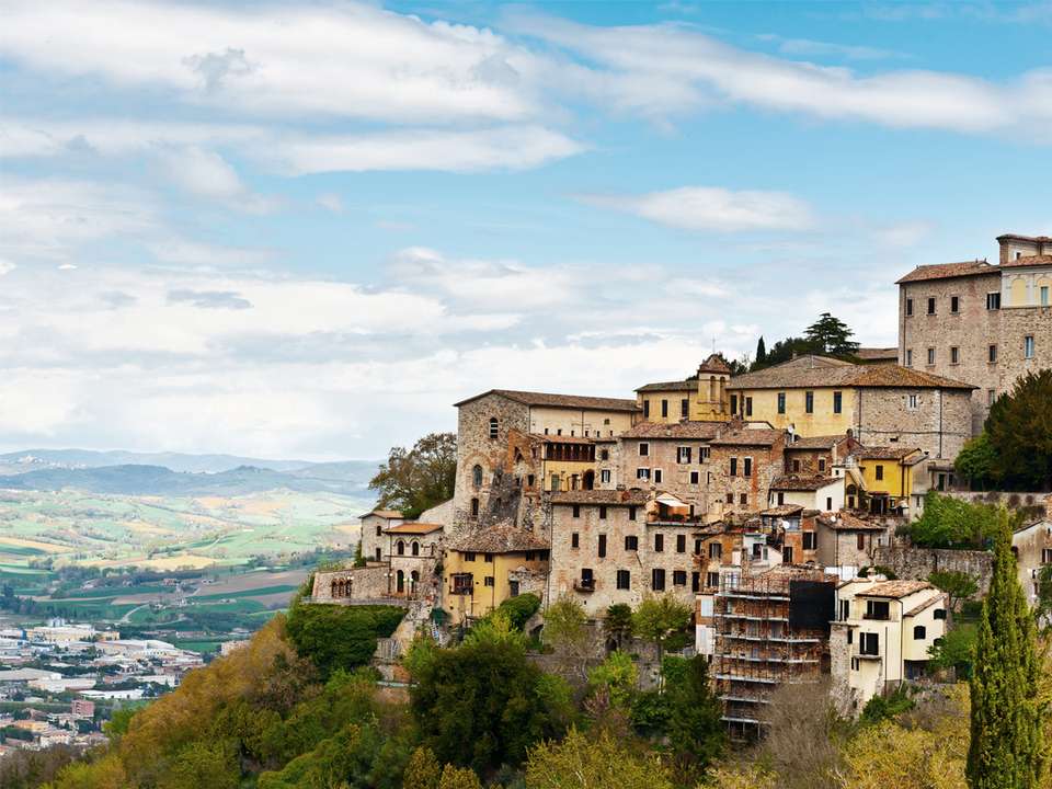 Italy: Florence to Rome, Walking the Vineyards of Tuscany and Umbria - G Adventures - Italy - Image 6