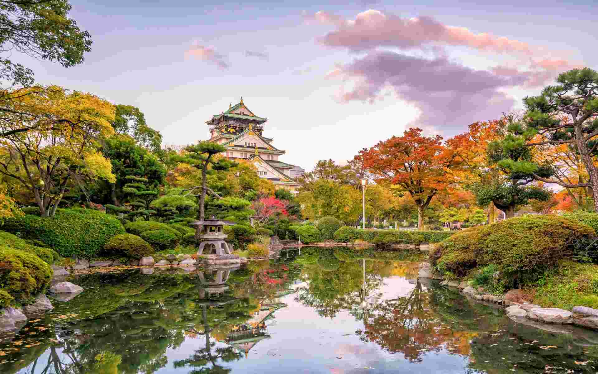 Japan's Enchanting Castles and Serene Shrines - 6 days