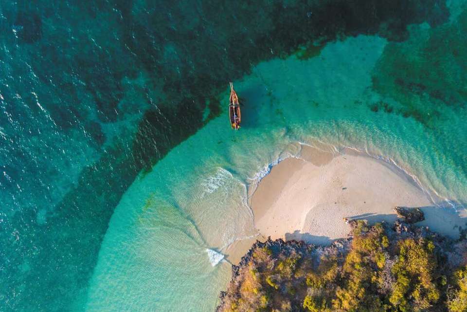 Johannesburg to Zanzibar - Intrepid Travel - South Africa - Image 9