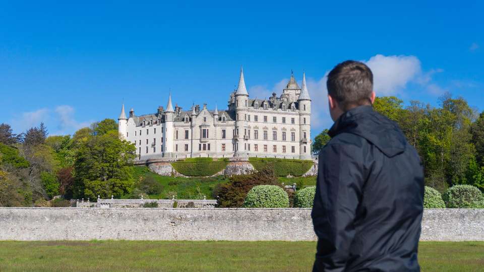 John O’Groats, Dunrobin Castle & The North Coast 500 - Highland Explorer Tours - Scotland - Image 4