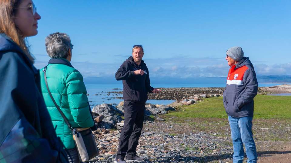 Image 8 of 8