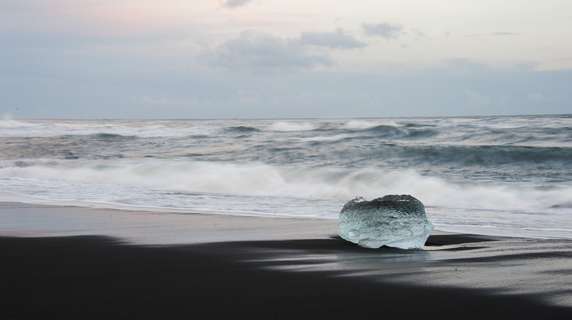 Image 3 of 6