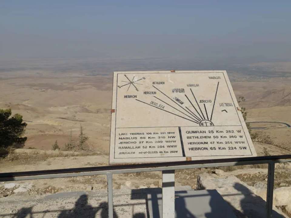 Image 4 of 14