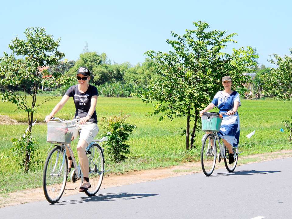 Journey to Angkor Wat - 14 days - On The Go Tours - Vietnam