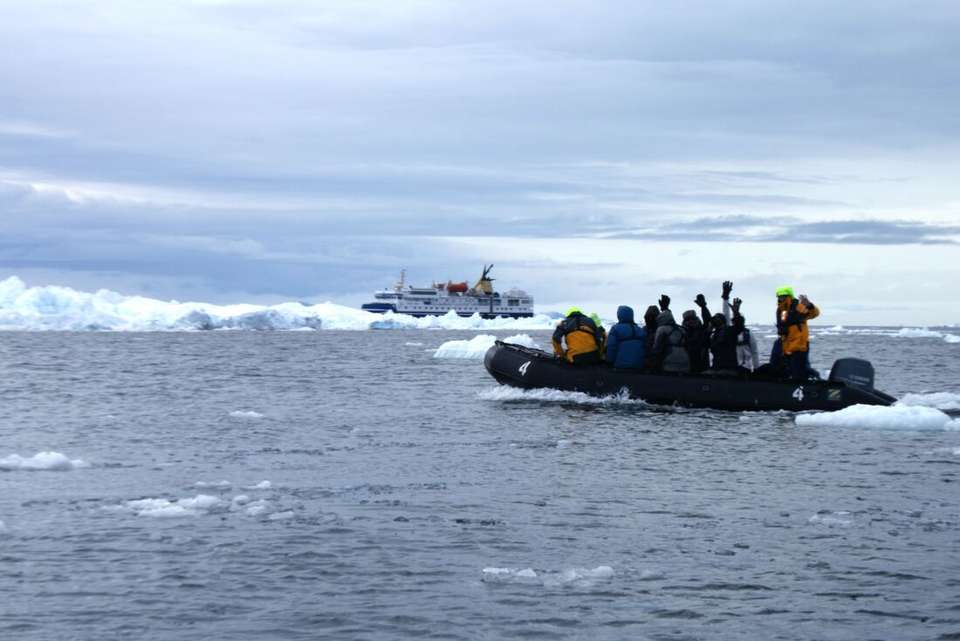 Extended Antarctic Circle Crossing (Ocean Nova) - Intrepid Travel - Argentina - Image 9