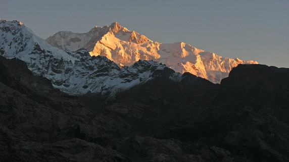 Image 3 of 5