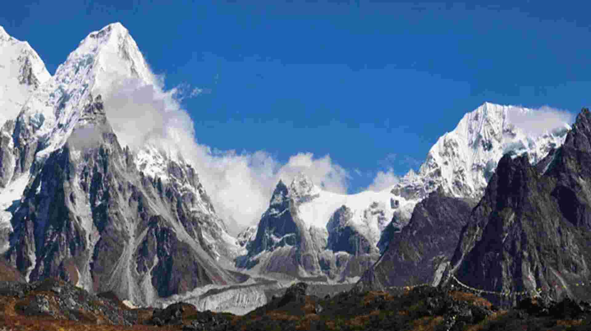 Kanchenjunga Circuit Trek