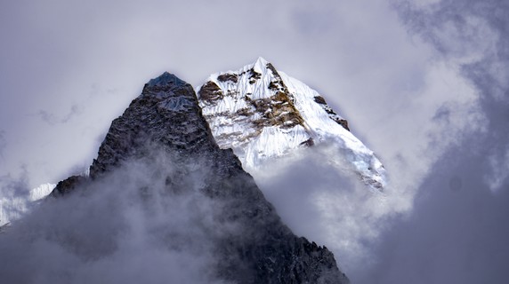 Image 2 of 6