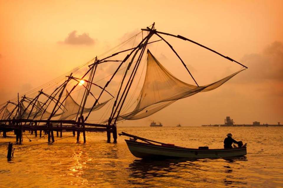 Kerala Backwaters & Hillstations - Encounters Travel - India