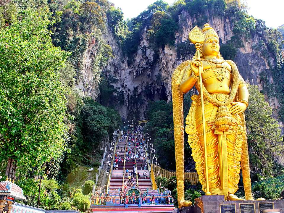 Kuala Lumpur & Borneo Explorer - 11 days - On The Go Tours - Malaysia - Image 3