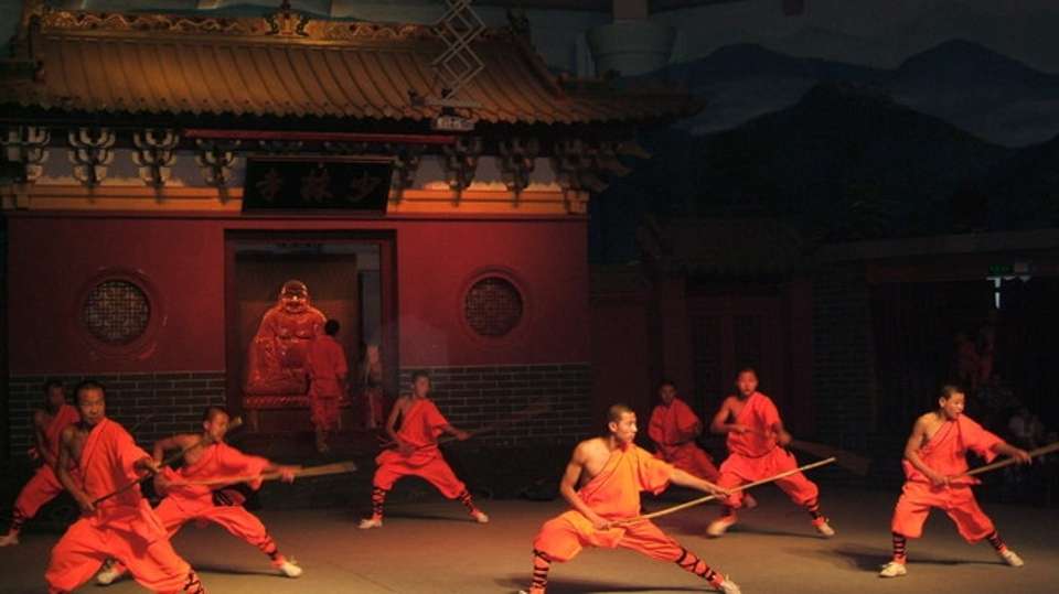 Kung Fu Show in Beijing (Night Tour) - Private Beijing Trips - China - Image 2