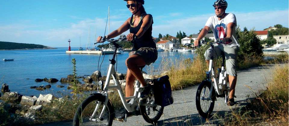 Kvarner Bay Bike & Boat - Utracks - Croatia - Image 9