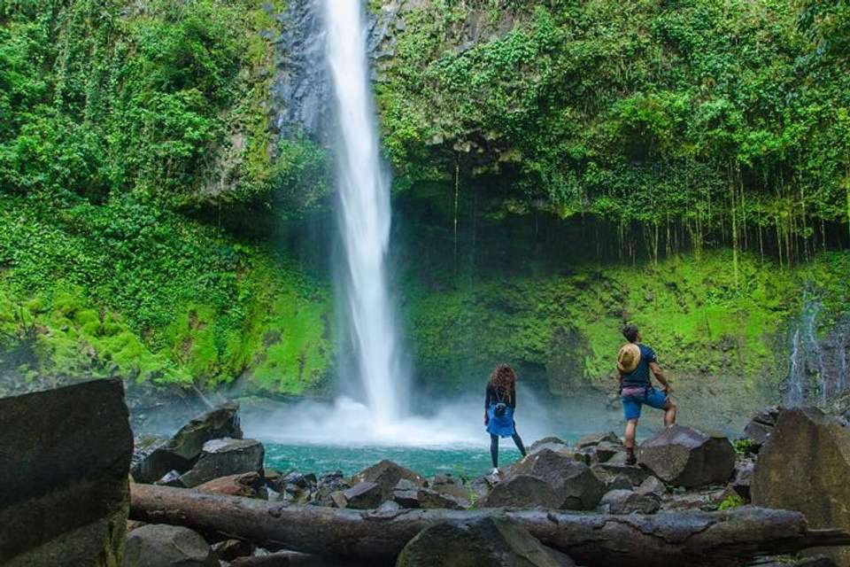 La Fortuna Waterfall Guide Hike - Destination Services - Costa Rica - Image 4