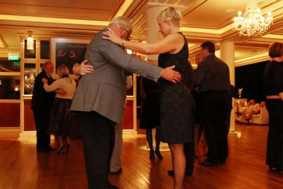 La Ventana Tango Class - Tangol Tours - Argentina - Image 9