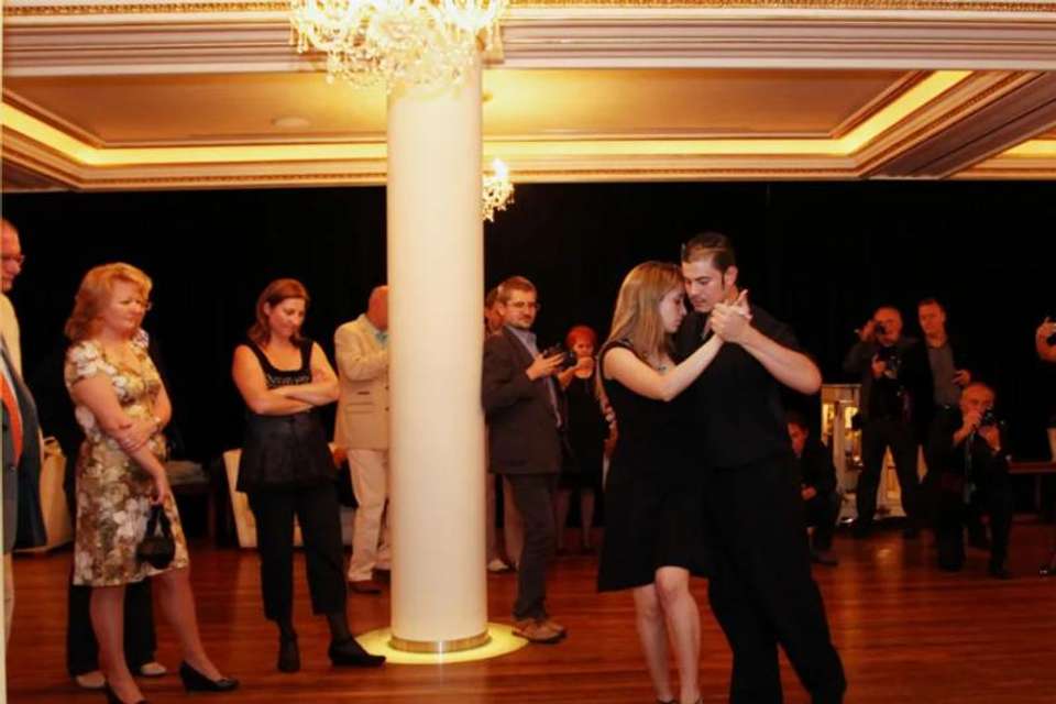 La Ventana Tango Class - Tangol Tours - Argentina - Image 10