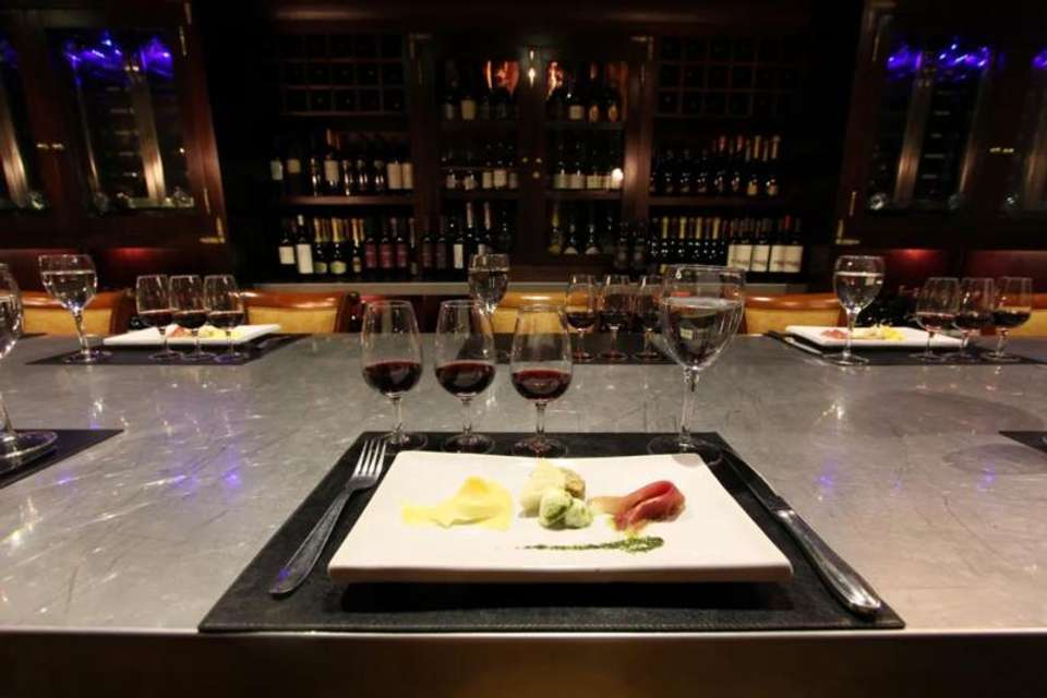 La Ventana Wine Tasting - Tangol Tours - Argentina - Image 4