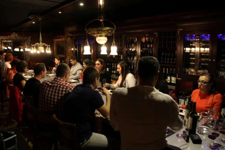 La Ventana Wine Tasting - Tangol Tours - Argentina - Image 8