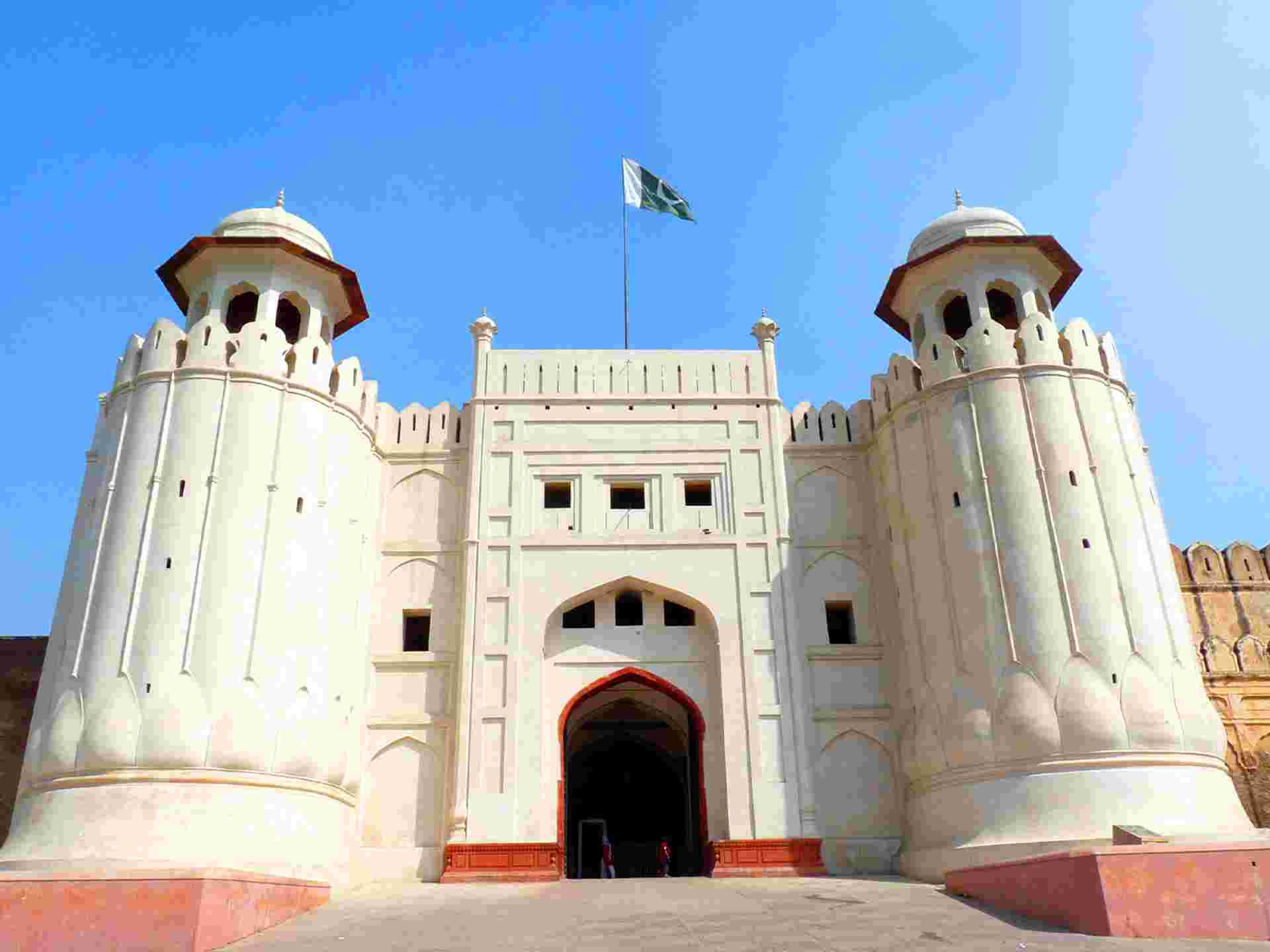 Lahore & Karachi Explorer - 7 days