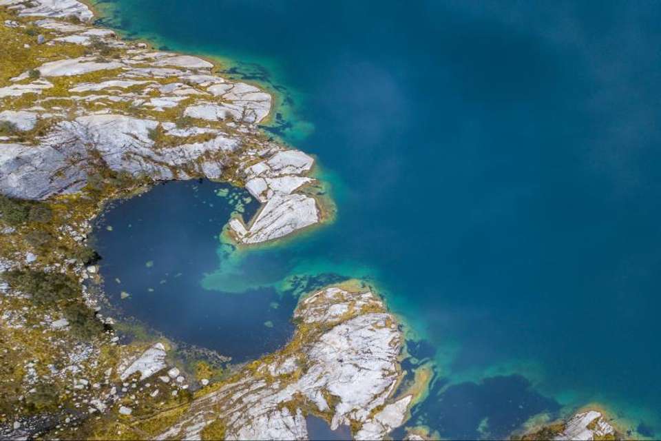 Lake Churup at the Huascaran National Park - Tangol Tours - Peru - Image 2