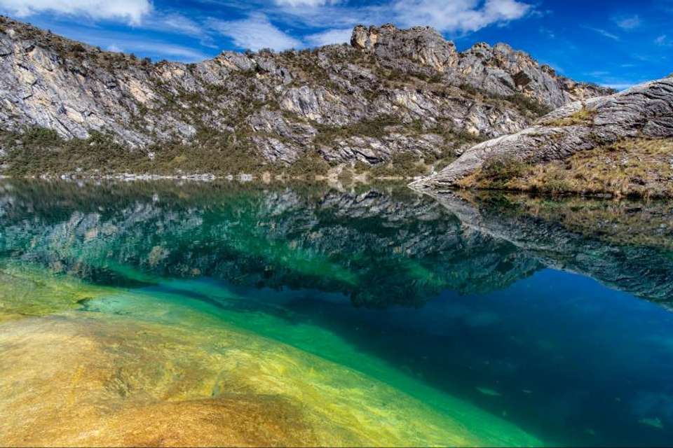 Lake Churup at the Huascaran National Park - Tangol Tours - Peru - Image 4