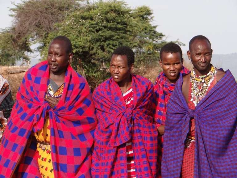 Lakes & Masai Mara Interactive Safari 5D/4N (Masai Mara, Lake Nakuru & Lake Naivasha) trip - alternative tour available