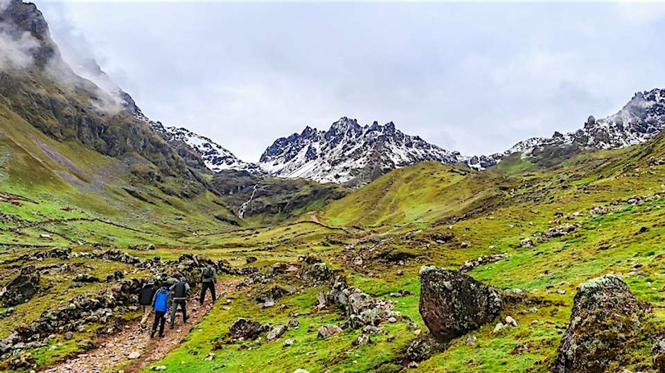 Lares Trek and Machu Picchu Tour - Apu Andino - Peru - Image 2
