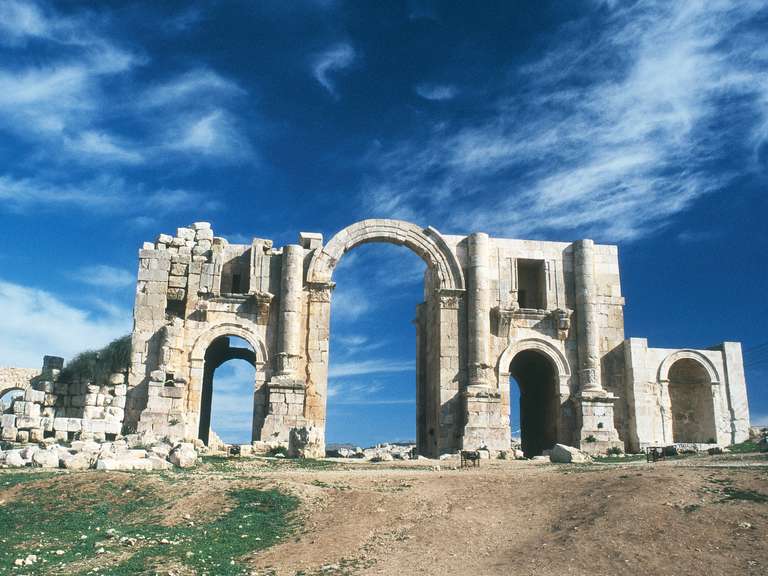 Lawrences Arabia 5 star - 9 Days trip - alternative tour available
