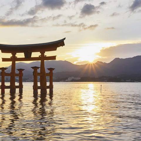 Legendary Japan - Spring Tours