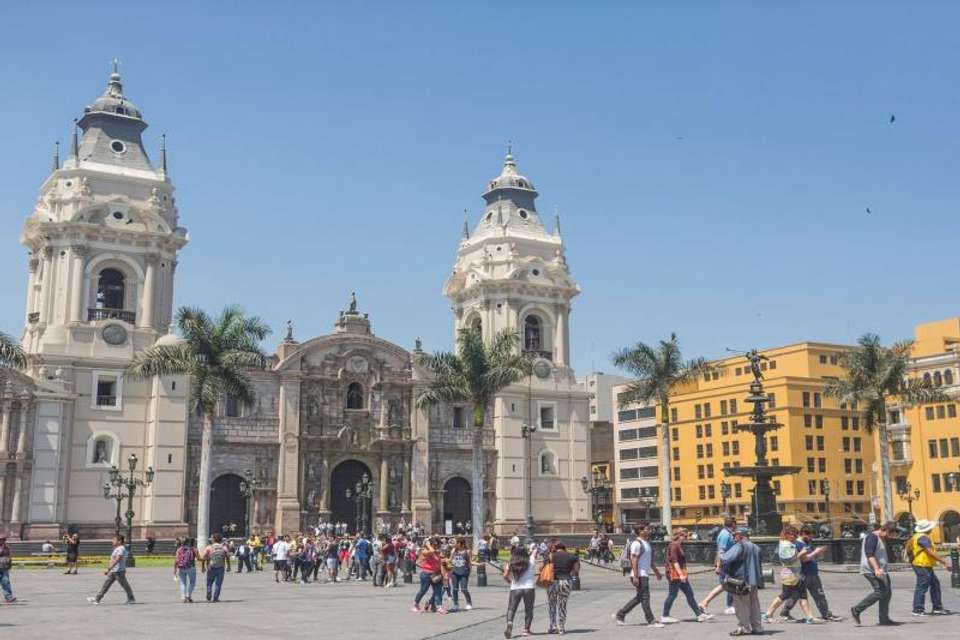 Lima city tour and Pisco Sour tasting - Tangol Tours - Peru - Image 2