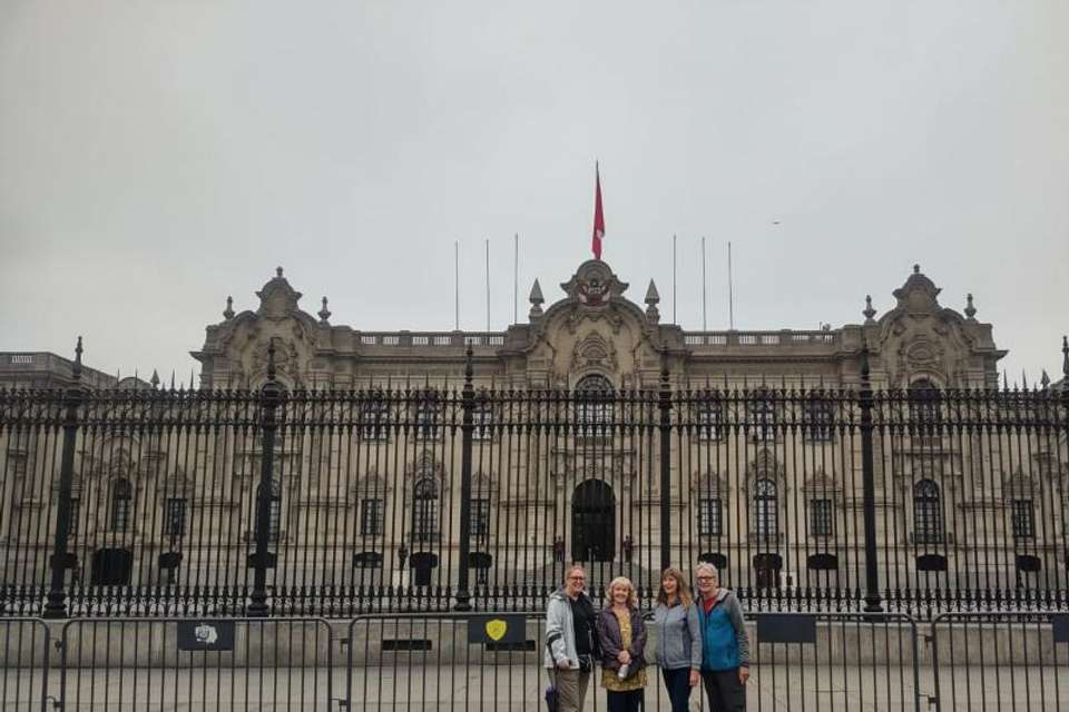 Lima city tour and Pisco Sour tasting - Tangol Tours - Peru - Image 3