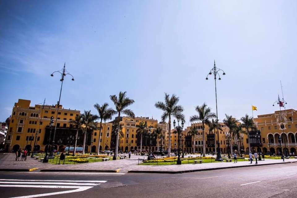 Lima city tour and Pisco Sour tasting - Tangol Tours - Peru - Image 4