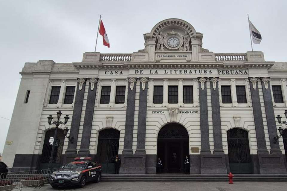 Lima city tour and Pisco Sour tasting - Tangol Tours - Peru - Image 8