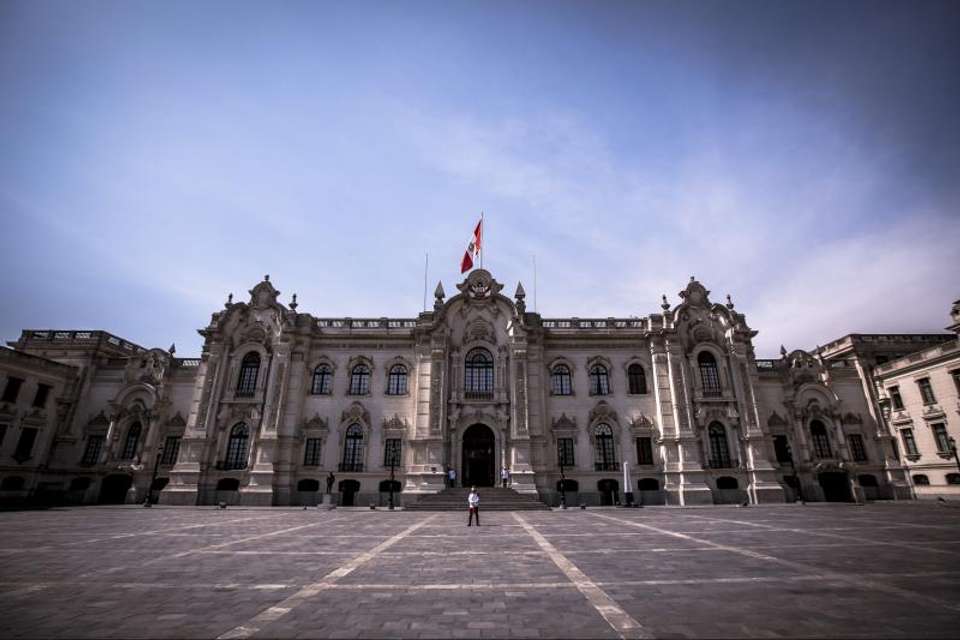 Lima Walking Tour and Catacombs - Tangol Tours - Peru - Image 3