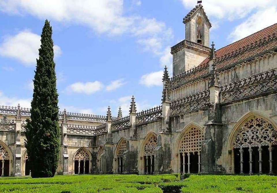 Lisbon And Highlights Of Paris Normandy And The Loire Valley - Indus Travels - France - Image 9