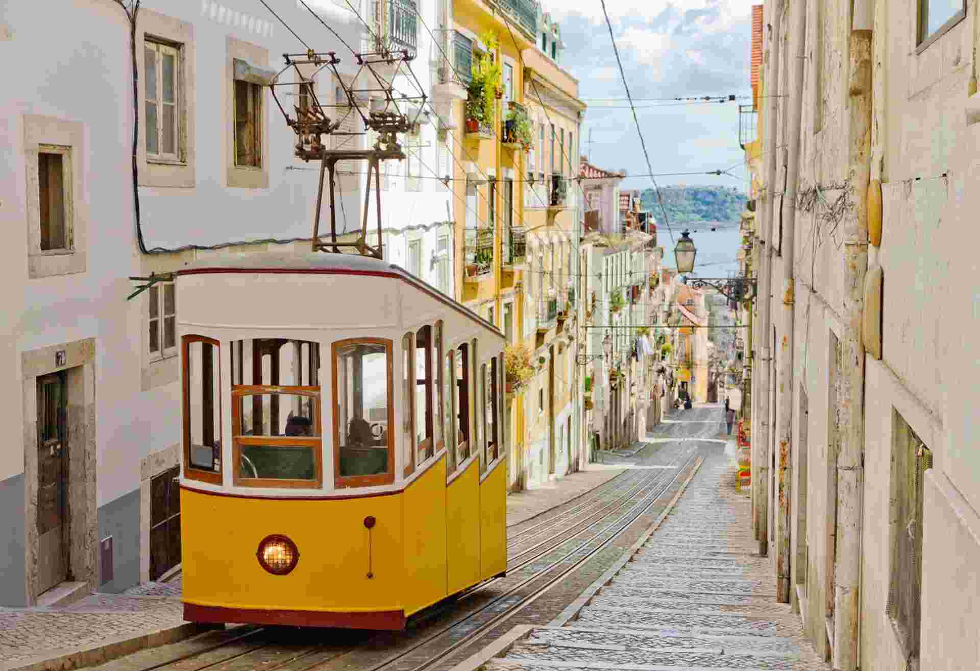 Lisbon Cultural Experience, City Break, 4 Days