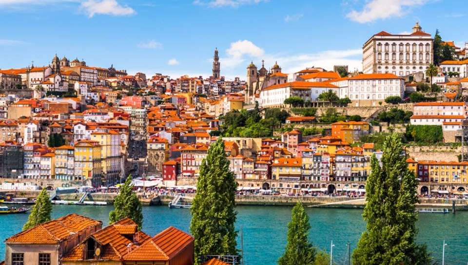 Lisbon, Porto and the Douro valley (Portugal) and Salamanca (Spain) (port-to-port cruise) - Croisieurope - Portugal - Image 1