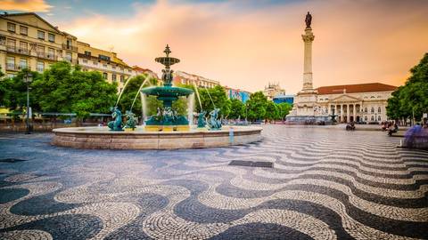 Lisbon, Porto And The Douro Valley (portugal) And Salamanca (spain) (port-to-port Cruise)