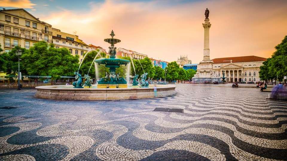 Lisbon, Porto and the Douro valley (Portugal) and Salamanca (Spain) (port-to-port cruise) - Tweet World Travel - Portugal - Image 2