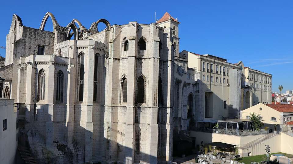 Lisbon Sightseeing, Private Walking Tour - Takinguthere - Tut Travel Lda - Portugal