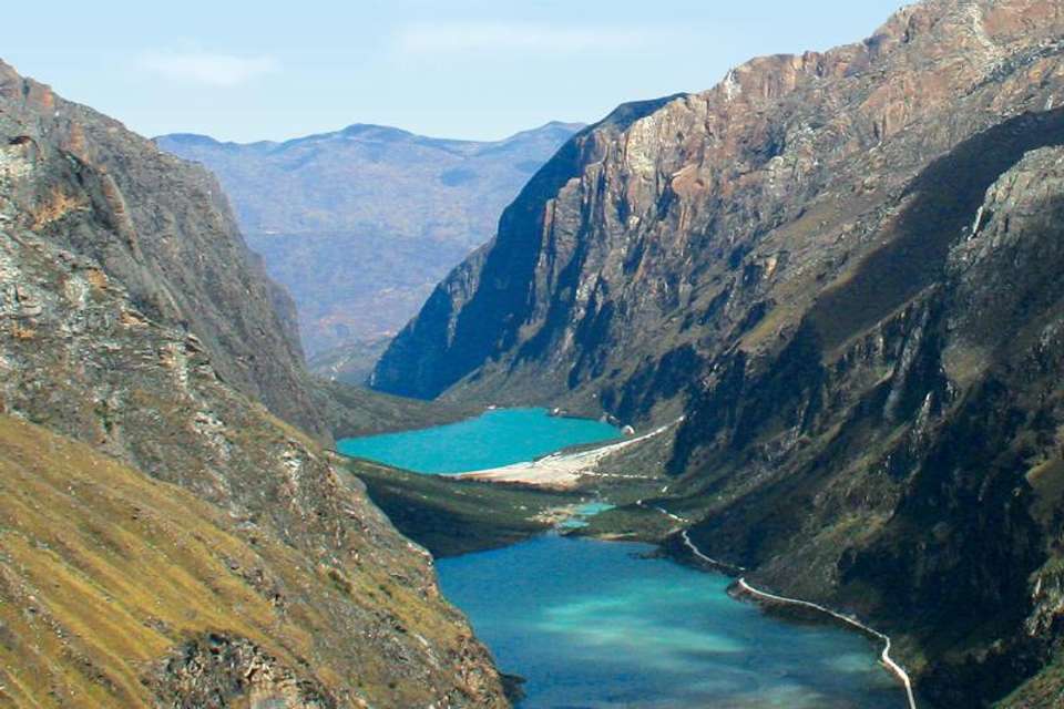 Llanganuco Lake Tour from Huaraz - Tangol Tours - Peru - Image 5