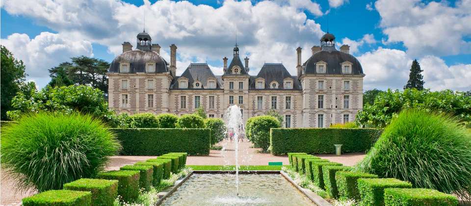 Loire Valley Cycle - Utracks - France - Image 2