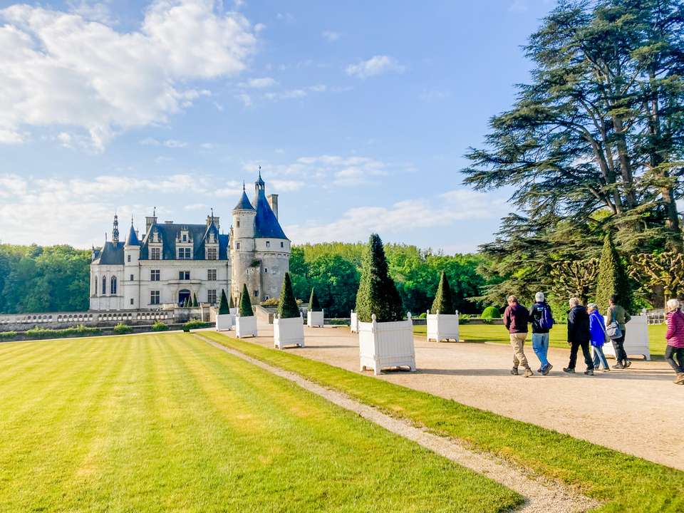 Loire Valley: Walks, Wine & Chateaux - undefined - Image 16