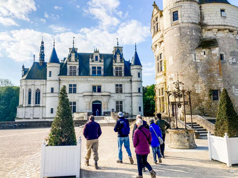 Loire Valley: Walks, Wine & Chateaux - undefined - Image 7