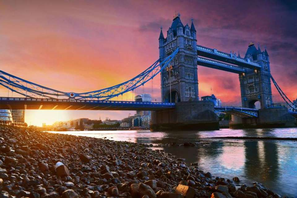 London Calling: A City Break Getaway - Omega Tours - England - Image 3