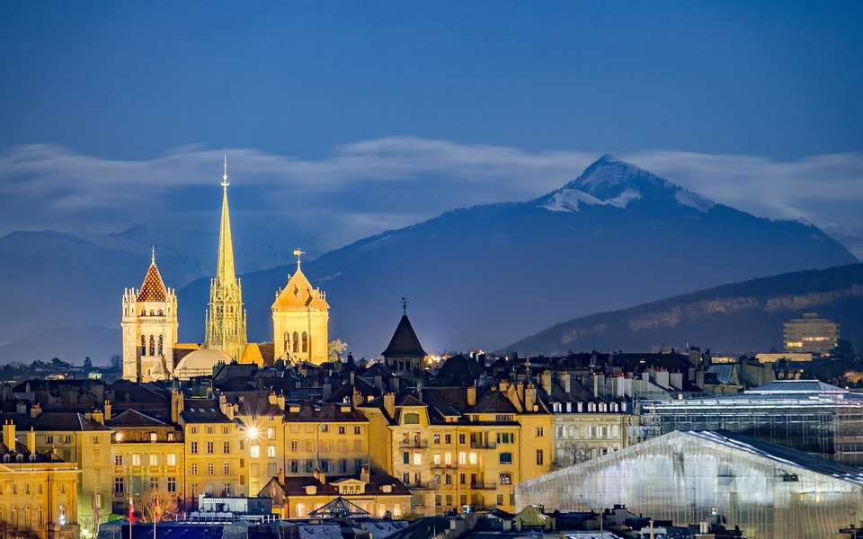 London, Paris and Zurich - Europamundo - England - Image 5