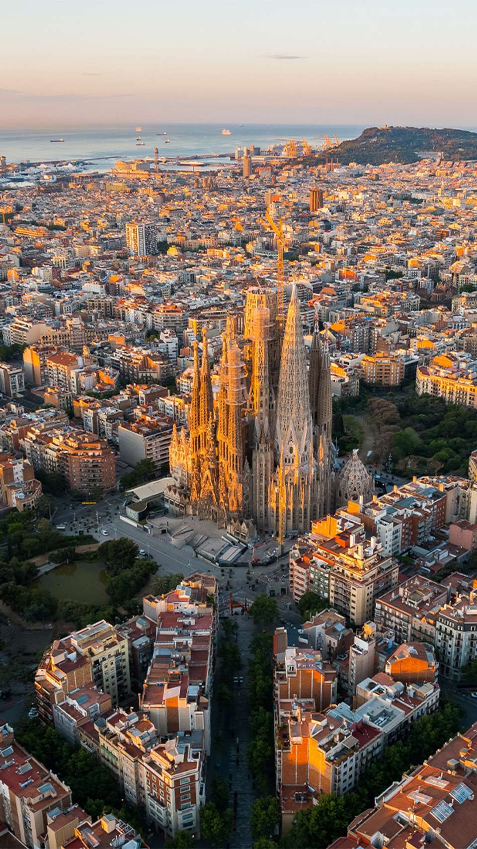 London to Lisbon: Western Wonders - Topdeck - England - Image 2