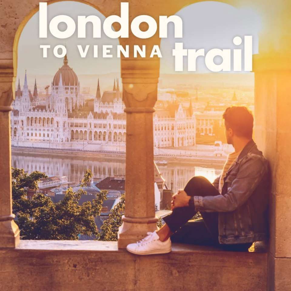 London to Vienna Trail - Contiki - England - Image 9